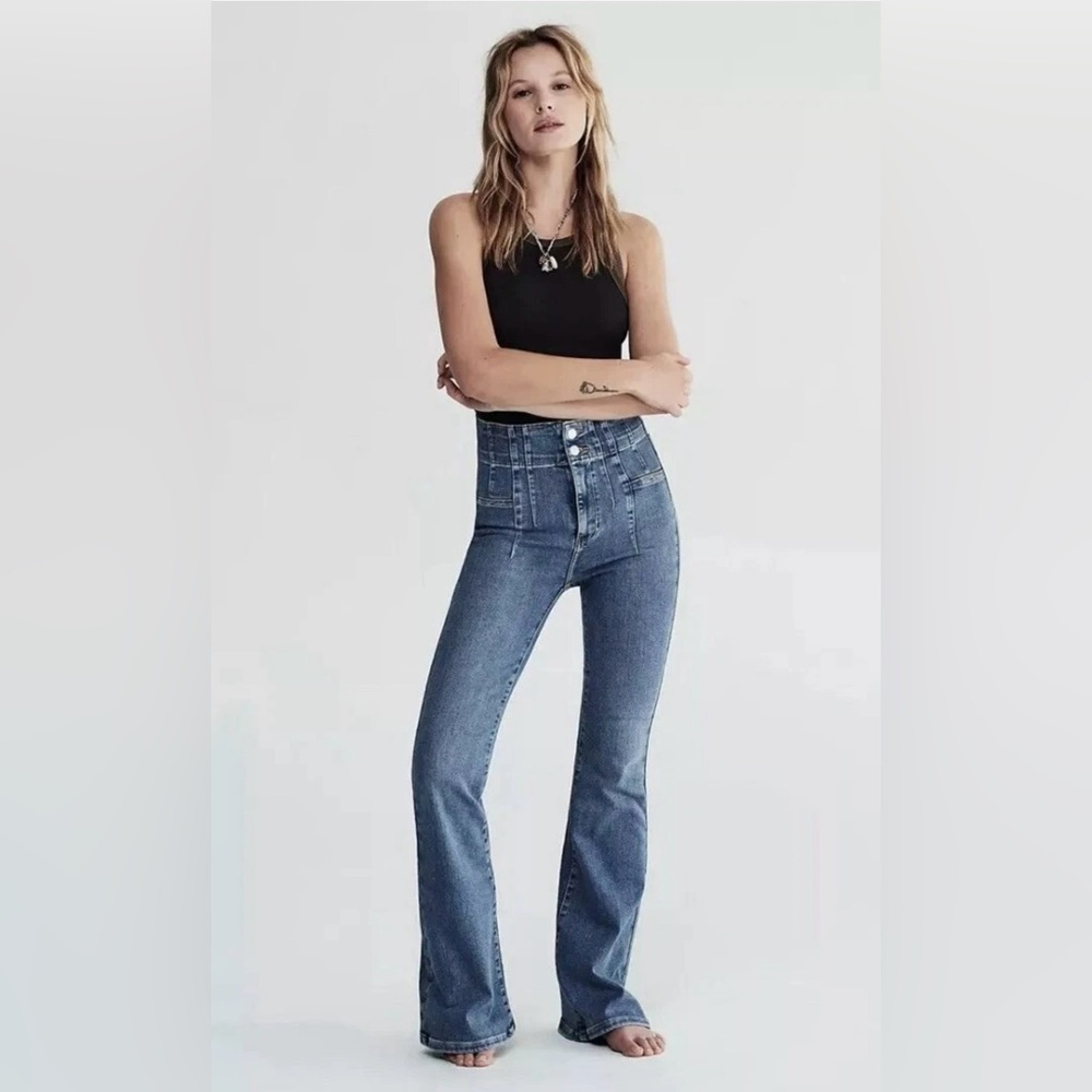 We The Free Jayde High Waisted Flare Denim Jeans 26/32 Free People